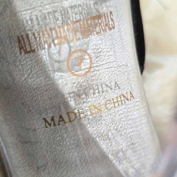 Elle Elegant Black Feathered Women's Heels - Picture 7 of 7